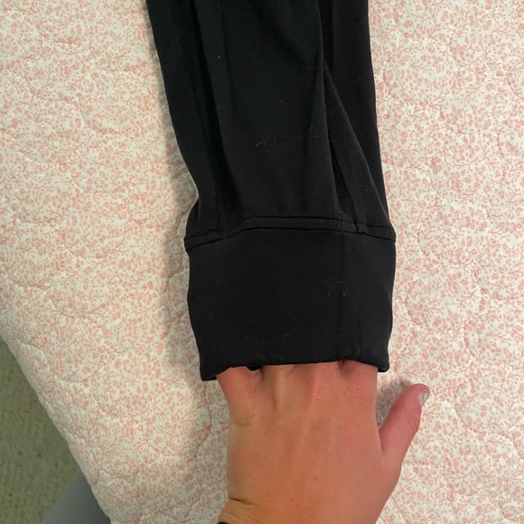 Lululemon Rulu Joggers size 6 Reg length - Picture 4 of 5